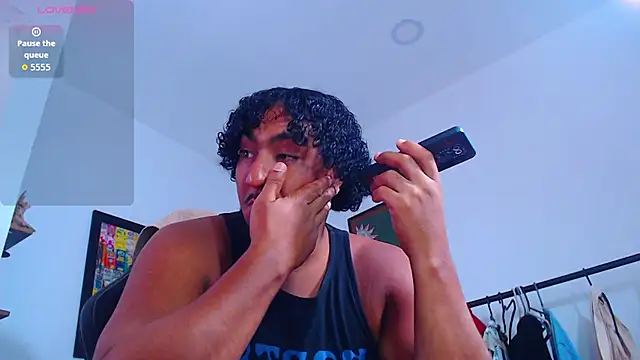 yosoy_enzo2020 live sex cam