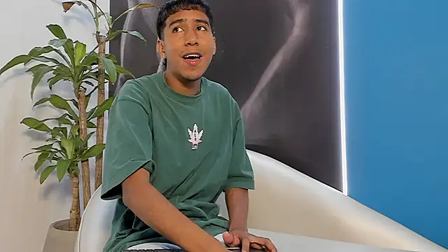 ender_h0t's cam snapshot