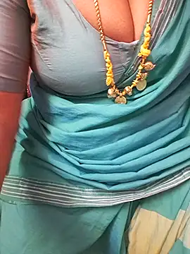 Tamil_Ammani's cam snapshot