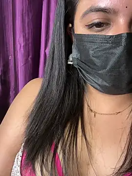 Pretty_varsha08 live sex cam