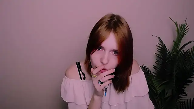 GuessMe___'s cam snapshot