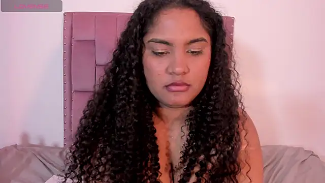 elena_wolff live sex cam