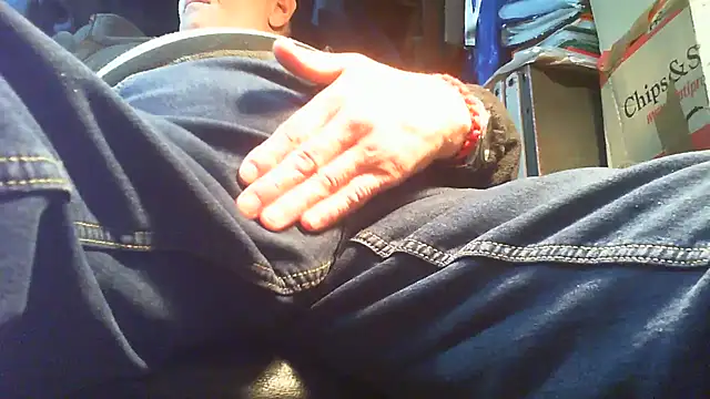 nonnomaturobisex live sex cam