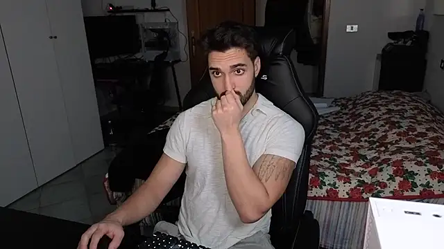 Al3xox02 live sex cam