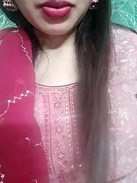 Noor_Darliing live sex cam