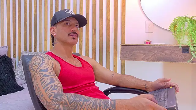 yorbymaxx's cam snapshot