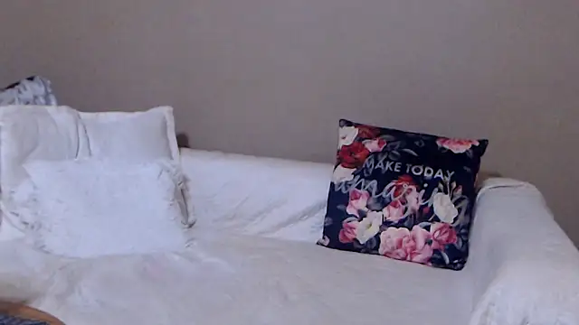 redizabel's cam snapshot