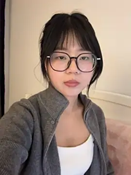 Ella-AAAAA live sex cam