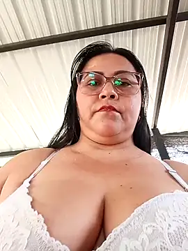 Dirty-Momm-Divorced-Hot's cam snapshot