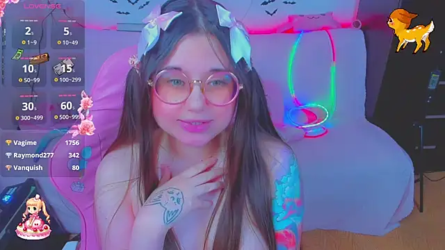 Lolisuccub's cam snapshot