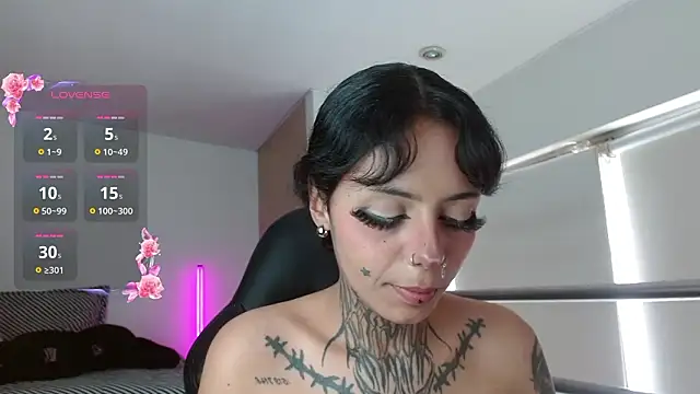 KoraRousee's cam snapshot