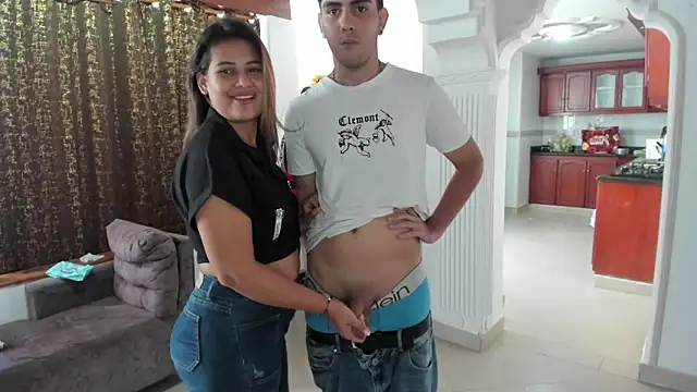 secret-roomies live sex cam