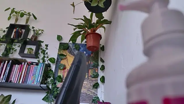 TaliMajesty's cam snapshot