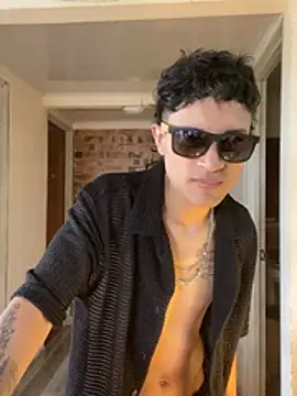 Edward_Milleer live sex cam