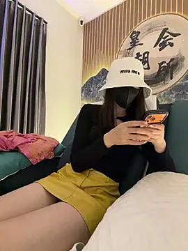 Lucky-cat88 live sex cam