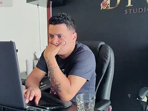 _Aragon__ live sex cam