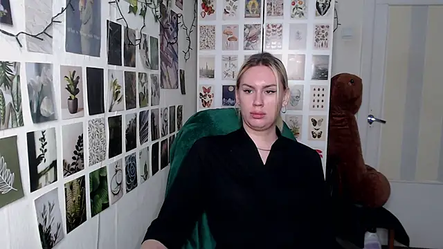 CapriScorpion live sex cam