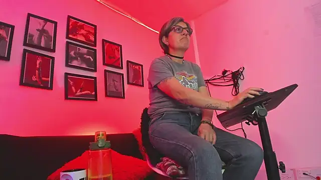 MistressNyx_cg's cam snapshot