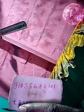 Pooja750's cam snapshot