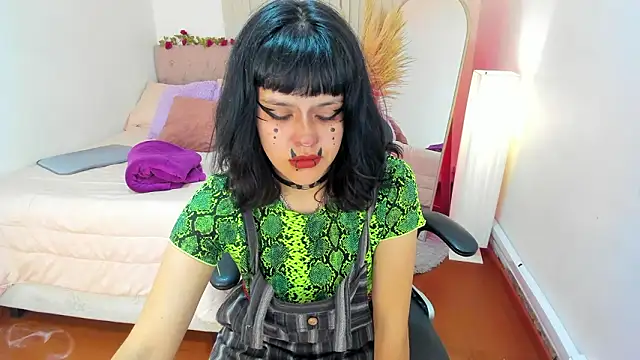 Nahemot_sadish's cam snapshot