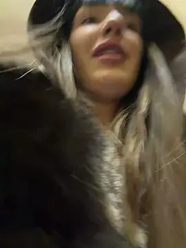 Sophie_Avory live sex cam