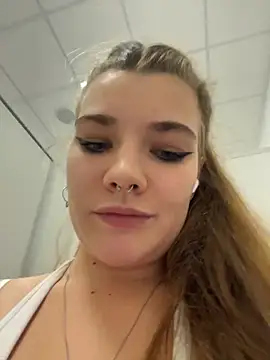 Holy_Tereza live sex cam