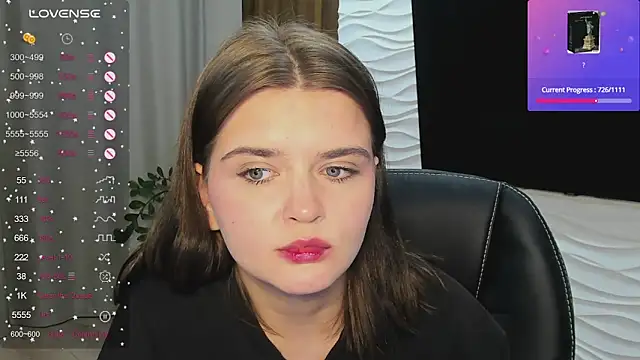 LanaTreades live sex cam