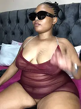 Anaelle24 live sex cam