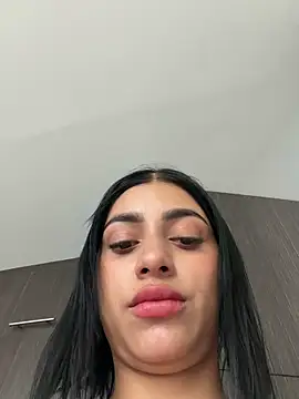 AlannaEvons live sex cam