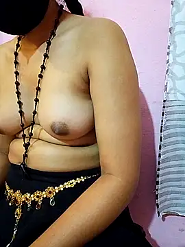 Student_girl_12th's cam snapshot