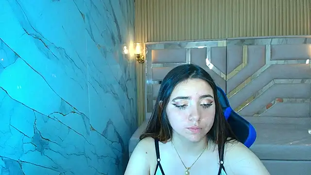 emily__r_'s cam snapshot