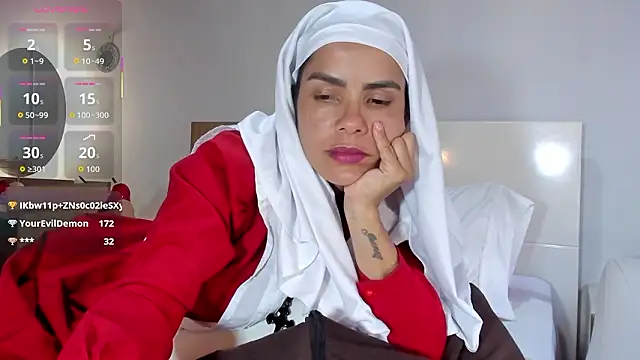 ClaraMariaMon's cam snapshot