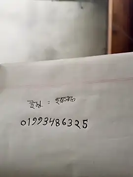 Sexy-pore-789's cam snapshot