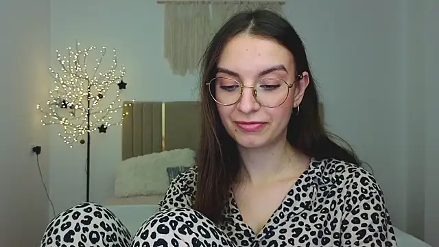 Real_cutie1's cam snapshot