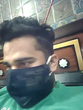 MrCurioX live sex cam