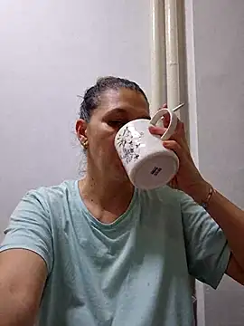 KamillaSpencer's cam snapshot