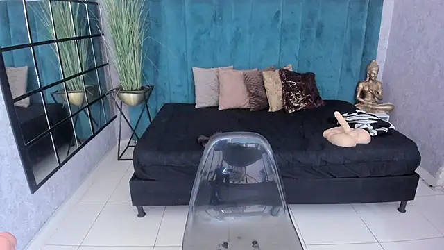 cintiagreyx's cam snapshot