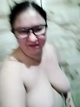 Holly-69 live sex cam