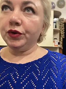 Viki100paradise's cam snapshot