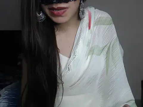 Hottie_heer's cam snapshot