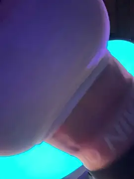 F3ckd0lllucy's cam snapshot