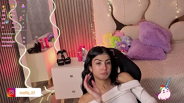 MAIILY_TAY's cam snapshot