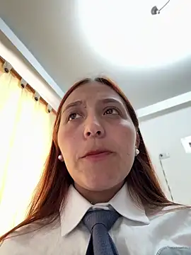 Emily-7_ live sex cam