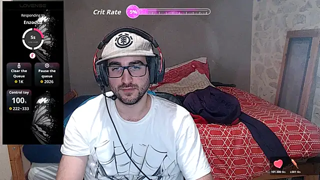 young_bear06's cam snapshot