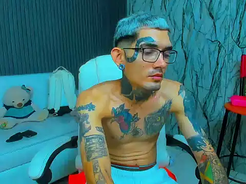 Boy_tatto77's cam snapshot