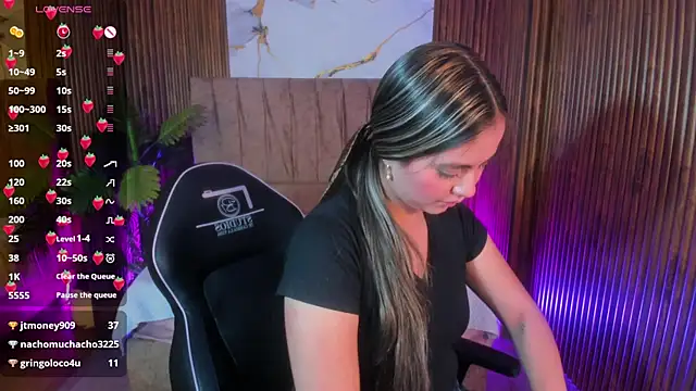 juanita_tay's cam snapshot