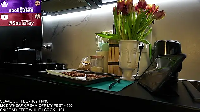 supreme_dominatrix live sex cam