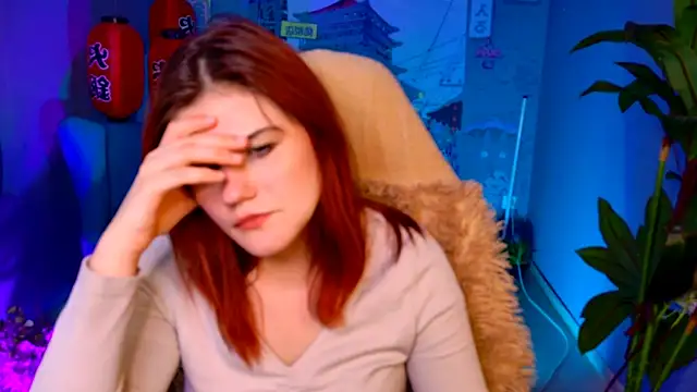 EllieFoxy's cam snapshot