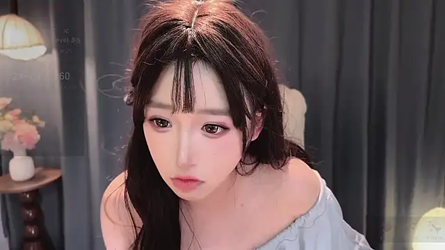 Yaiyigirl live sex cam