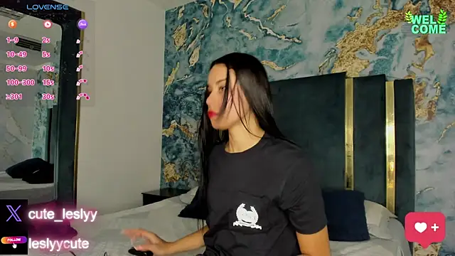 lesly_cutee's cam snapshot